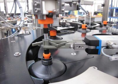 BREITNER Rund­verschließmaschine TYP VS getaktet