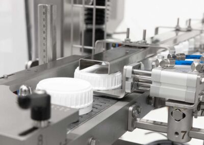 BREITNER Kontinuierliche Verschließ­maschine Typ VSL